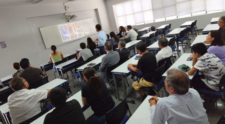 Especialízate y lidera: por qué estudiar un posgrado es tu mejor inversión profesional