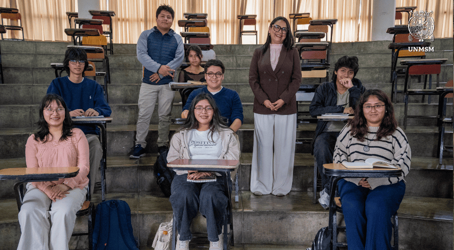Estudiantes de Física de la UNMSM desarrollan investigaciones científicas desde los primeros ciclos de formación