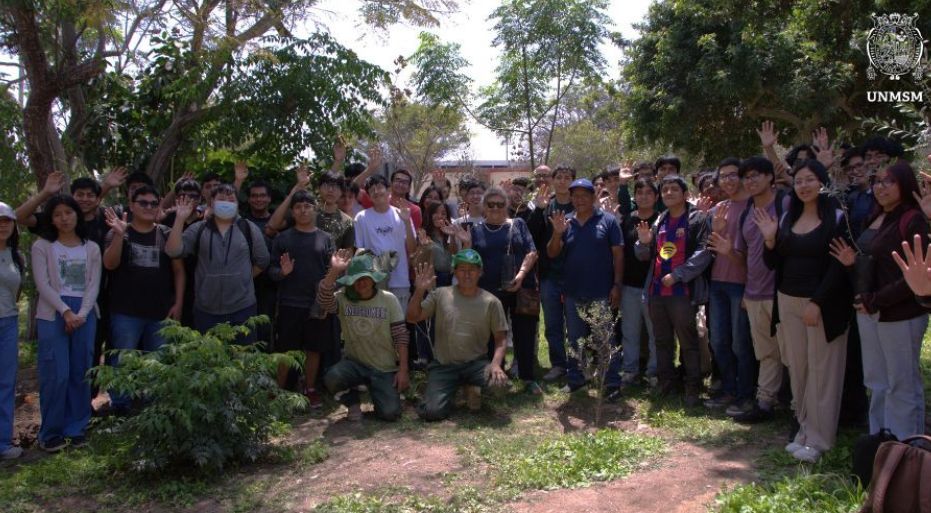 UNMSM impulsa campaña ‘Un sanmarquino, un árbol’ con nueva plantación de olivos en la Ciudad Universitaria